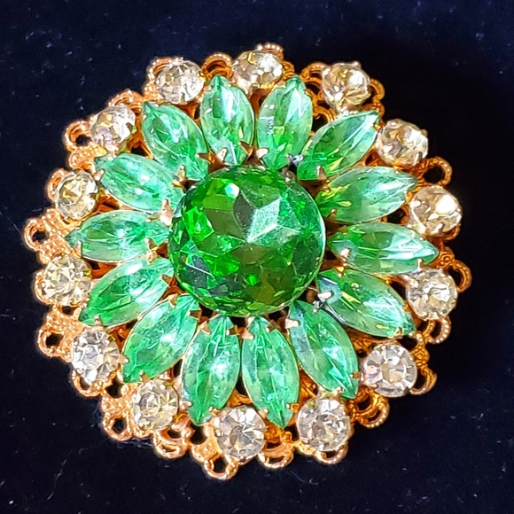 Vintage Jewelry Vintage Lime Green Sunflower Brooch Large